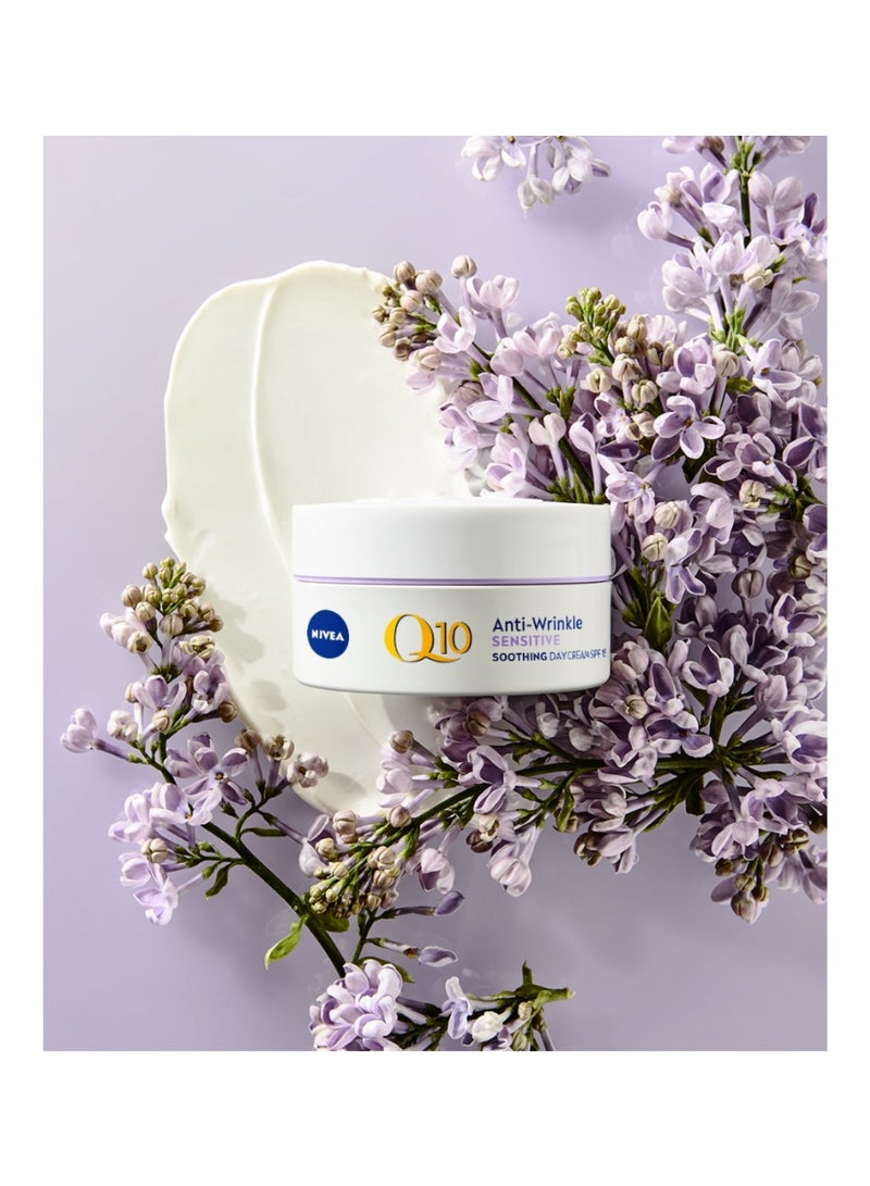 نيفيا كريم كيو 10 المضاد للتجاعيد، مهدئ للبشرة الحساسة، عامل حماية من الشمس 15، 50 مل - Image 2